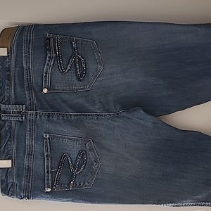 SEVEN Luxe jeans, distressed medium blue colour, size 16